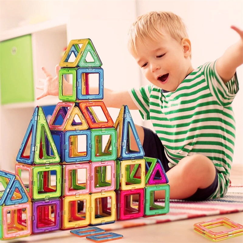 Rightnowtoys Magnetische Puzzle-Bausteine